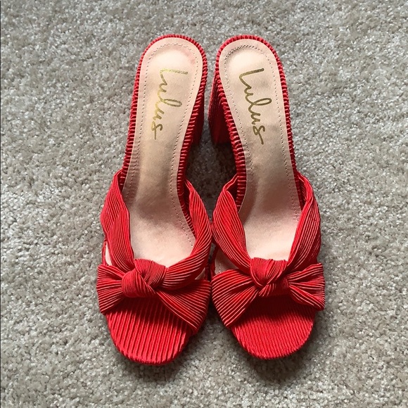 Lulus Shoes - Red Lulus block heel sandals - size 9
